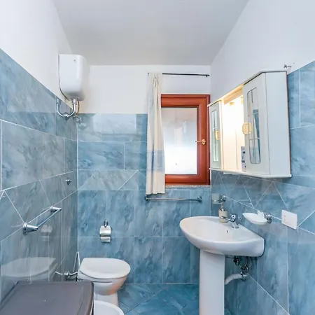 Agriturismo Comino Alto By Rentbeat