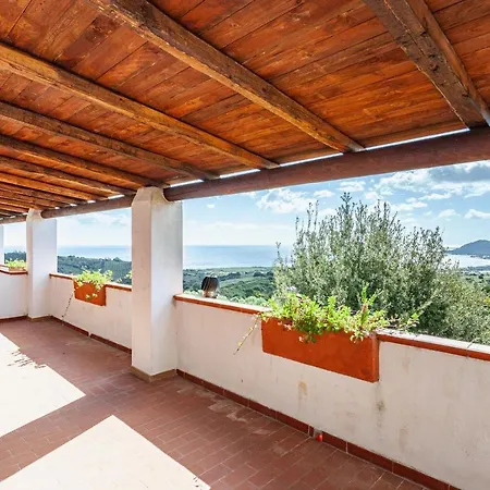 Agriturismo Comino Alto By Rentbeat ゲストハウス