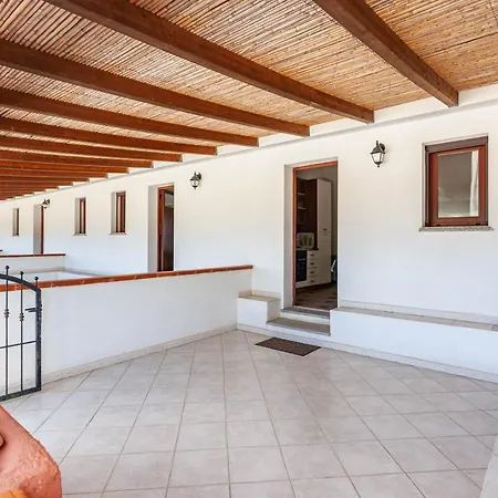 Affittacamere Agriturismo Comino Alto By Rentbeat