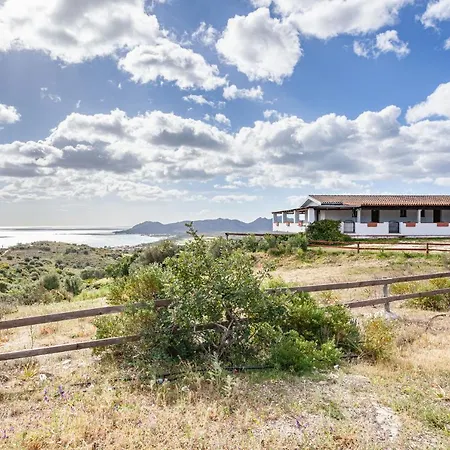 Agriturismo Comino Alto By Rentbeat Guest house