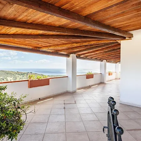 Agriturismo Comino Alto By Rentbeat
